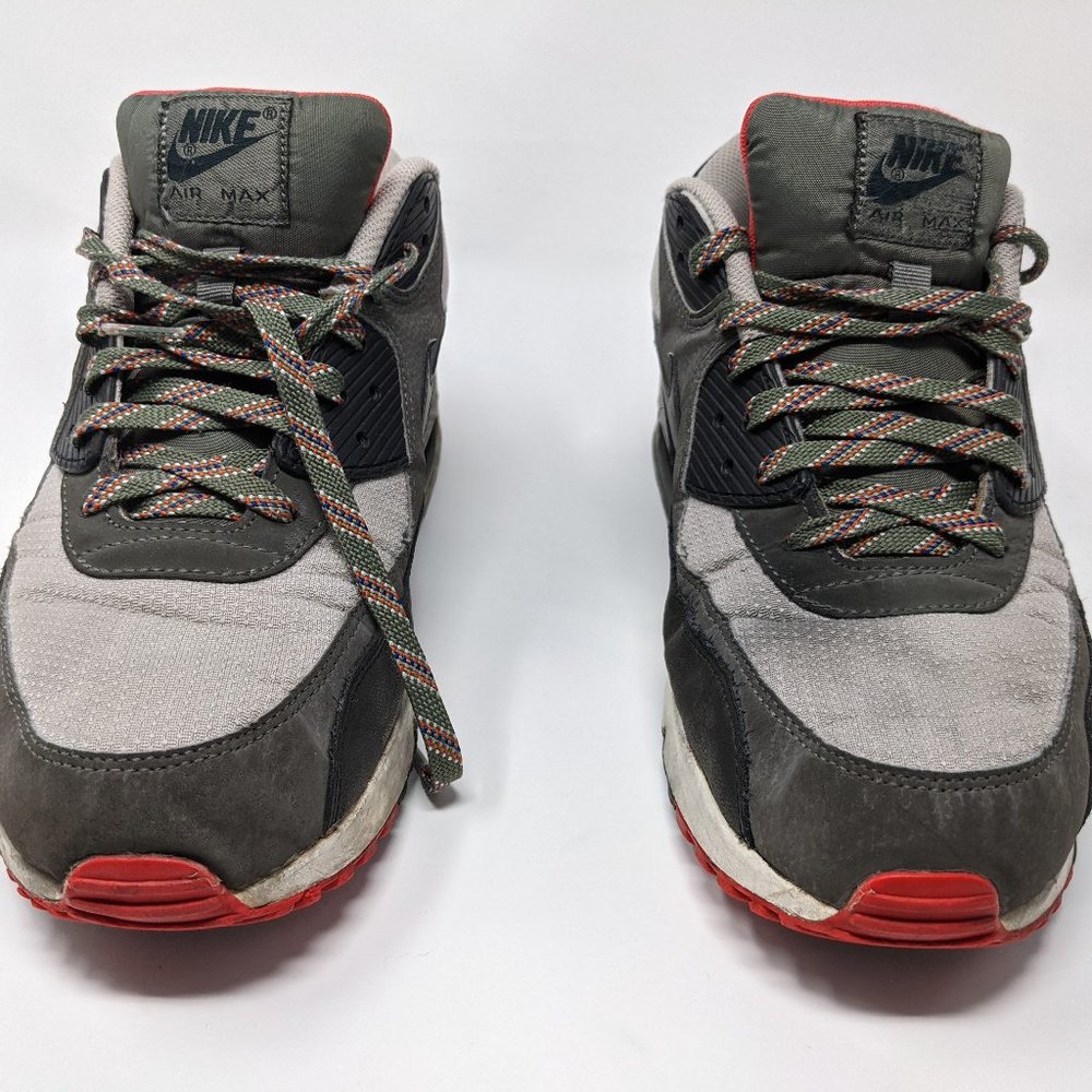 NIKE Air Max 90 Essential Running Shoes Gray Black